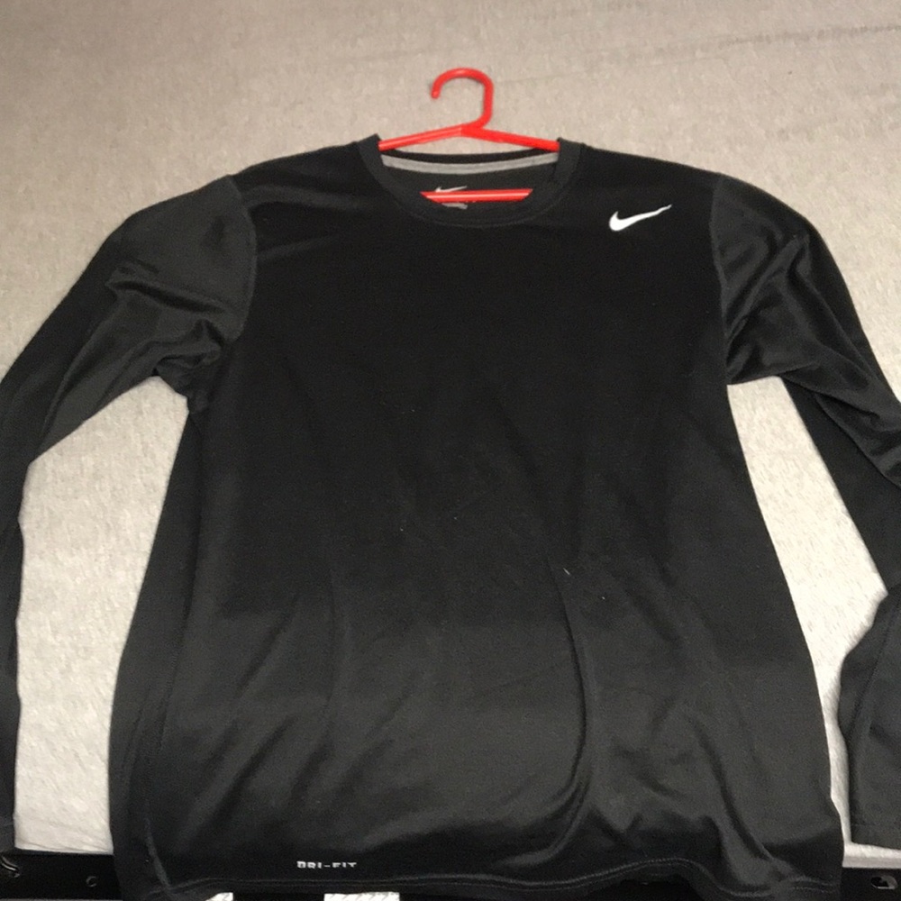 Nike dri-fit long sleeve